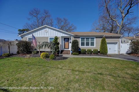 203 Towhee Trl, Brick, NJ 08724