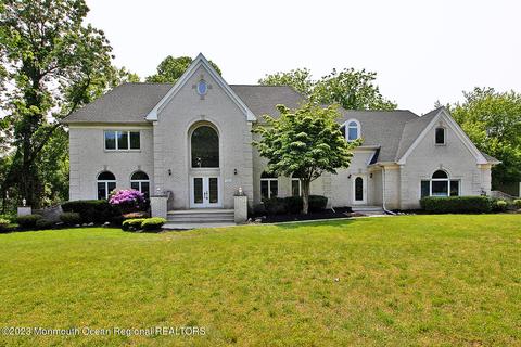 1686 Amanda Ct, Toms River, NJ 08753
