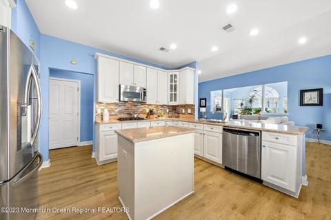 40 Eagleswood Dr, Waretown, NJ 08758 photo 6