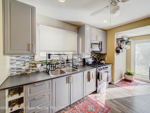 373 Rushmore Ave, Plainfield, NJ 07063 photo 3