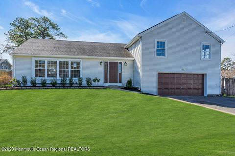 1008 7th Ave, Manchester, NJ 08759