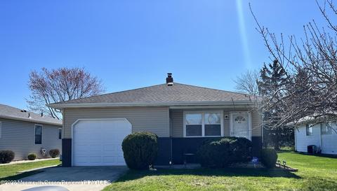 63 Bonaire Dr, Toms River, NJ 08757