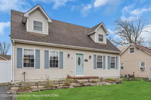 964 Lynnwood Ave, Brick, NJ 08723