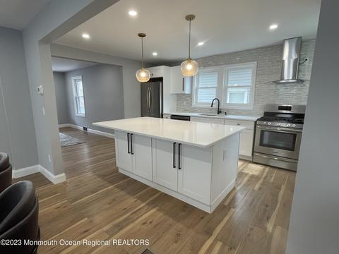 53 River St, Red Bank, NJ 07701