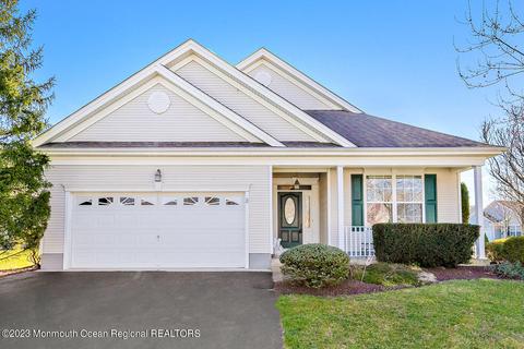 6 Woodstock Ct, Jackson, NJ 08527