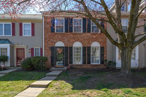 22 Citation Ct, Tinton Falls, NJ 07724