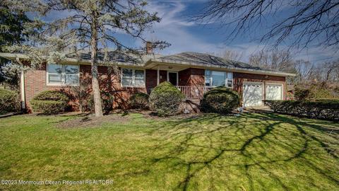 1211 Iris St, North Brunswick, NJ 08902