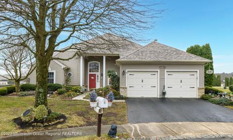 9 High Hill Ct, Manchester, NJ 08759