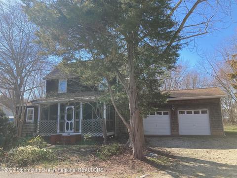 23 Ridgeway St, Barnegat, NJ 08005