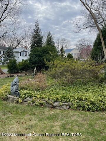 67 Hiawatha Ave, Oceanport, NJ 07757