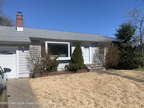 214 Pennsylvania Ave, Pine Beach, NJ 08741