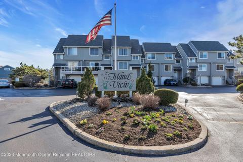 5 Island View Way #33, Sea Bright, NJ 07760