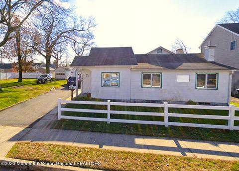 1131 17th Ave, West Belmar, NJ 07719