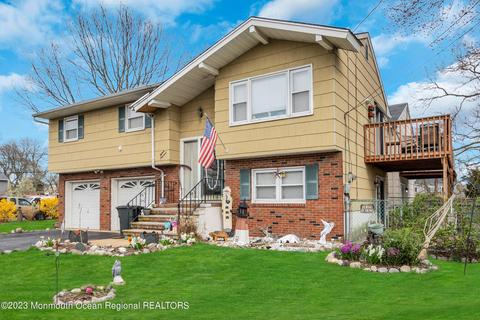 1500 Hyacinth Pl, Point Pleasant, NJ 08742