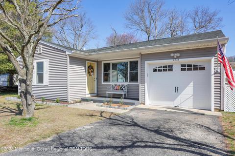 452 Drum Point Rd, Brick, NJ 08723 photo 3
