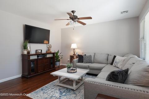 452 Drum Point Rd, Brick, NJ 08723 photo 6