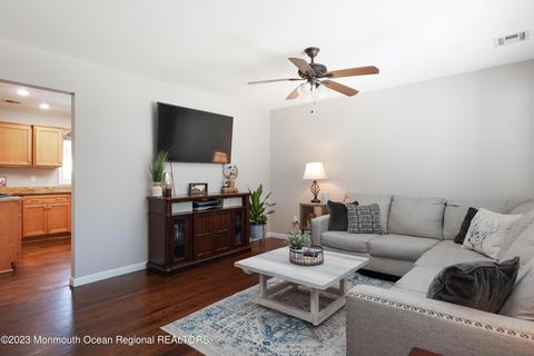 452 Drum Point Rd, Brick, NJ 08723 photo 5