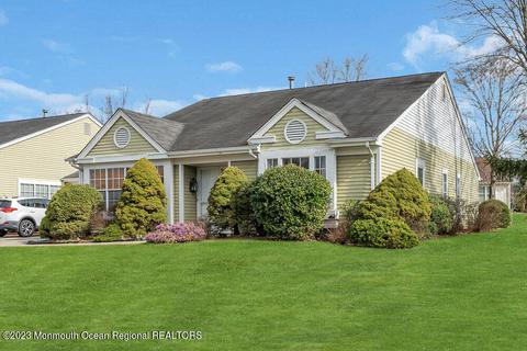 1099 B Buckingham Dr, Manchester, NJ 08759