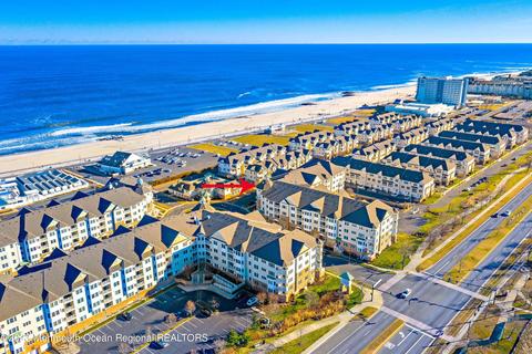 22 Cooper Ave #114, Long Branch, NJ 07740