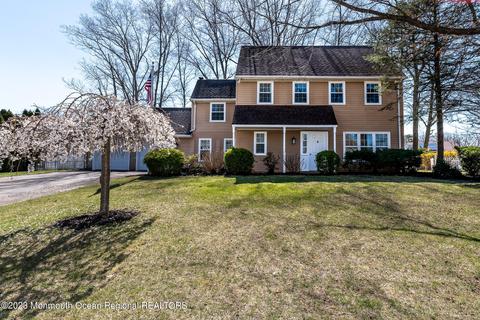 523 Holmes Ave N, Forked River, NJ 08731