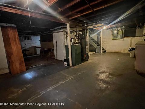 35 Edgemere Dr, Matawan, NJ 07747 photo 17
