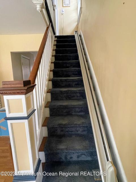 35 Edgemere Dr, Matawan, NJ 07747 photo 10