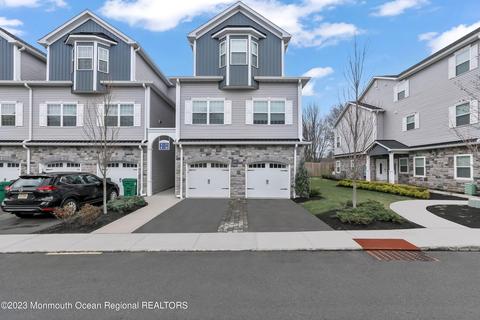 11 Emily Ct #C5, Hazlet, NJ 07730