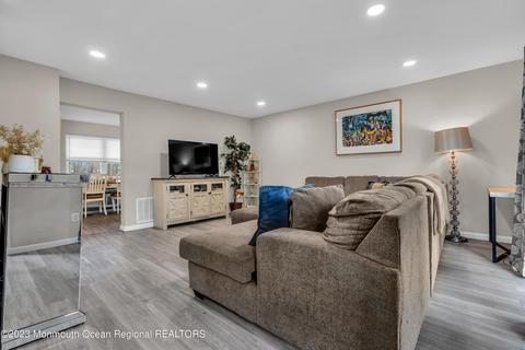 280 Tabetha Ct, Brick, NJ 08724 photo 7