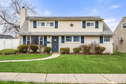 30 Casey St, Carteret, NJ 07008