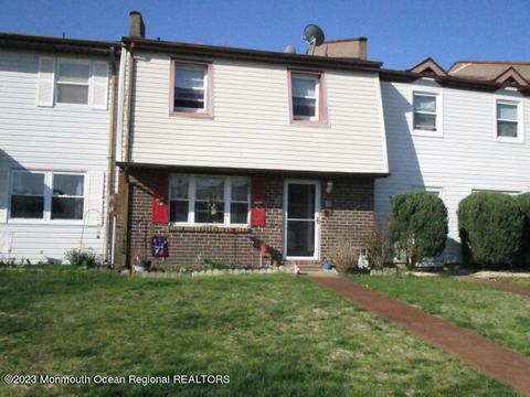 36 Greenwood Loop Rd, Brick, NJ 08724