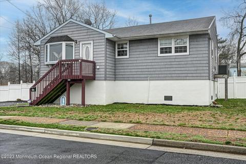 232 Morningside Ave, Union Beach, NJ 07735