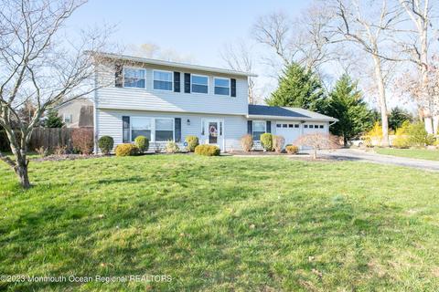 1022 Feathertree Dr, Toms River, NJ 08753