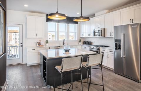 17 Sunset Rd, Oceanport, NJ 07757