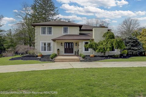 32 Dorchester Way, Shrewsbury, NJ 07702