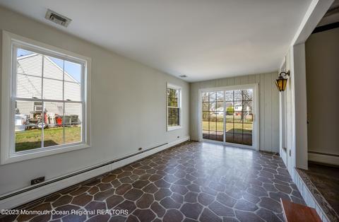 814 Anglesea Ave, Ocean Gate, NJ 08740 photo 10