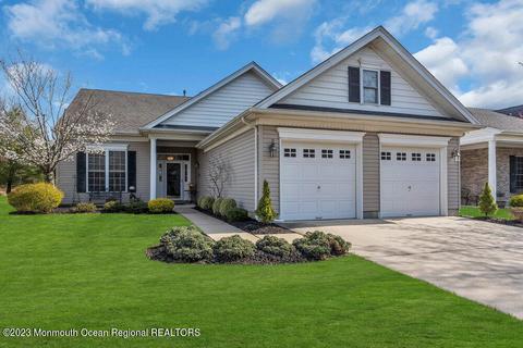 176 Wild Dunes Way, Jackson, NJ 08527