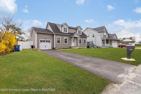 1008 8th Ave, Toms River, NJ 08757