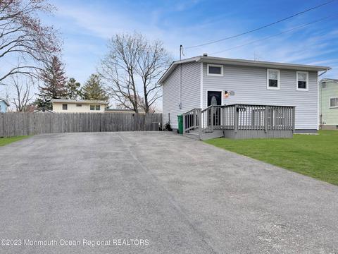 522 Alfred Rd, Toms River, NJ 08757