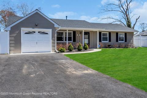 402 3rd St, Waretown, NJ 08758 photo 3