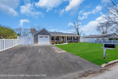 402 3rd St, Waretown, NJ 08758 photo 5