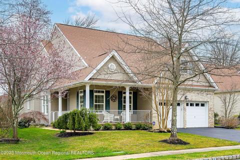 77 Barberry Dr, Asbury Park, NJ 07712