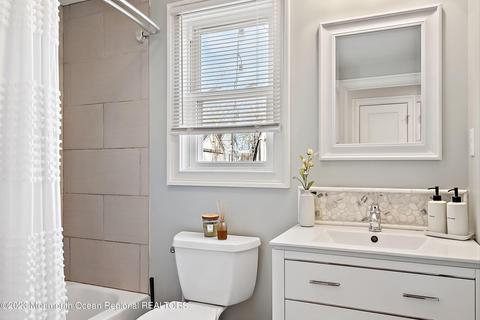 28 Lagoon Dr E, Brick, NJ 08723 photo 25