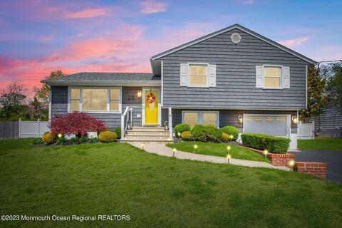 25 Heath Dr, Neptune City, NJ 07753