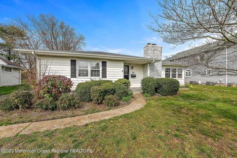 2405 Old Mill Rd, Spring Lake Heights, NJ 07762