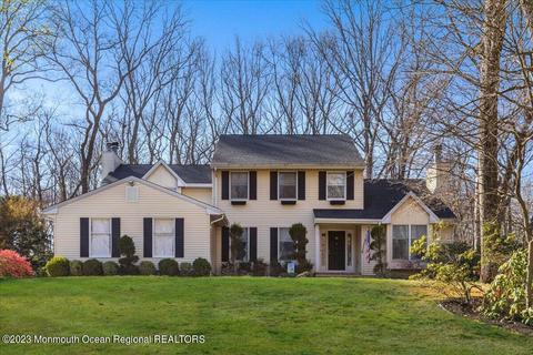 30 Pine St, Lincroft, NJ 07738