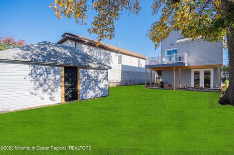 25 Bayview Ave, Keansburg, NJ 07734