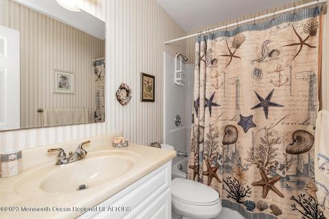 37 Maple Dr, Spring Lake Heights, NJ 07762 photo 14