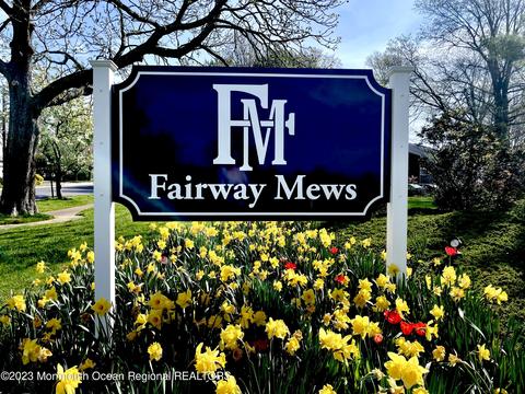 37 Maple Dr, Spring Lake Heights, NJ 07762