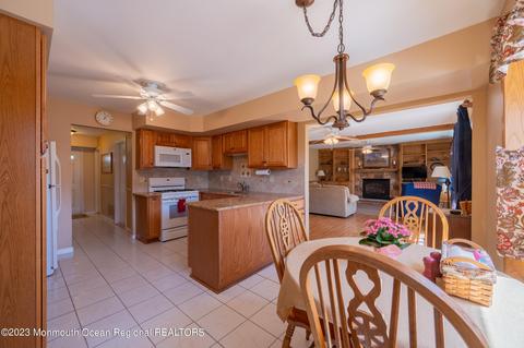 7 Kiwi, Howell, NJ 07731 photo 11
