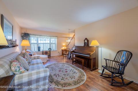 7 Kiwi, Howell, NJ 07731 photo 5